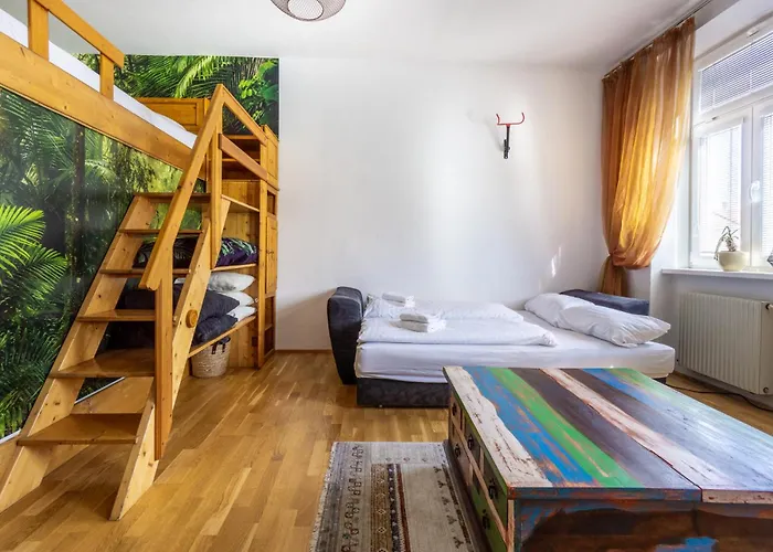 Apartment Next To Stadthalle&westbahnhof *
